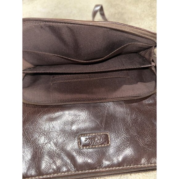 Relic Brown Faux Leather Crossbody Bag  Adjustable Strap & Multiple Compartments - Picture 6 of 13